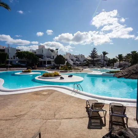 Molinos Holidays. 2 Bedrooms Appartement Costa Teguise