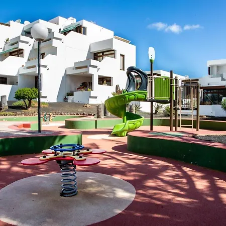 Molinos Holidays. 2 Bedrooms Apartment Costa Teguise
